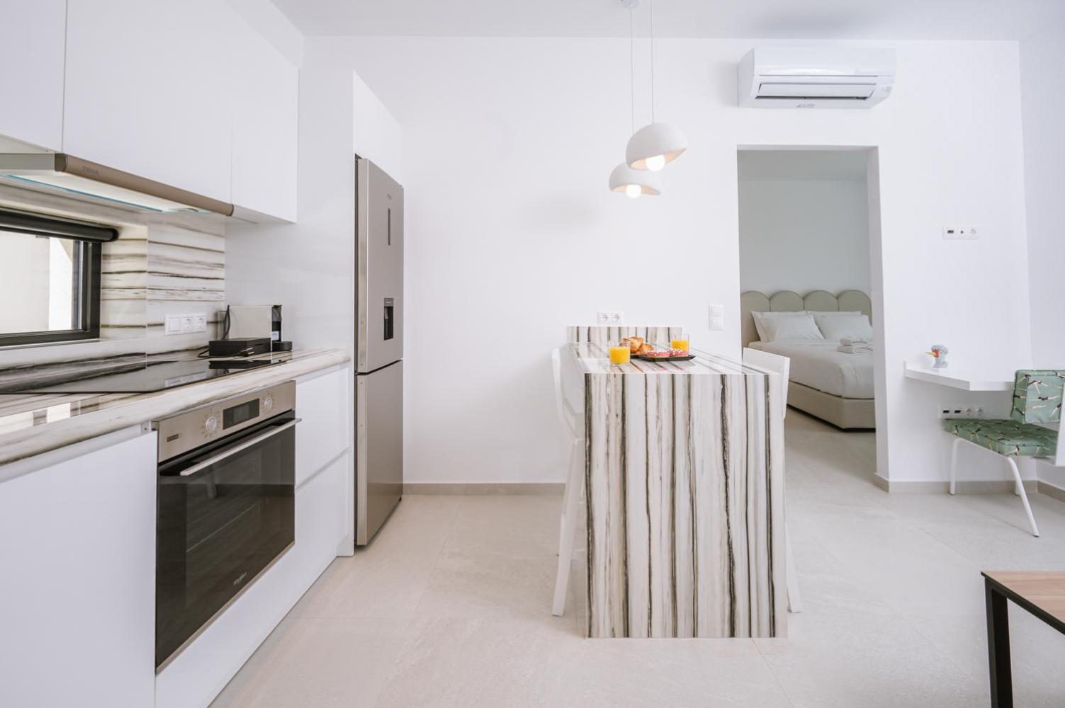Sardines Luxury Suites Khersónisos Eksteriør bilde