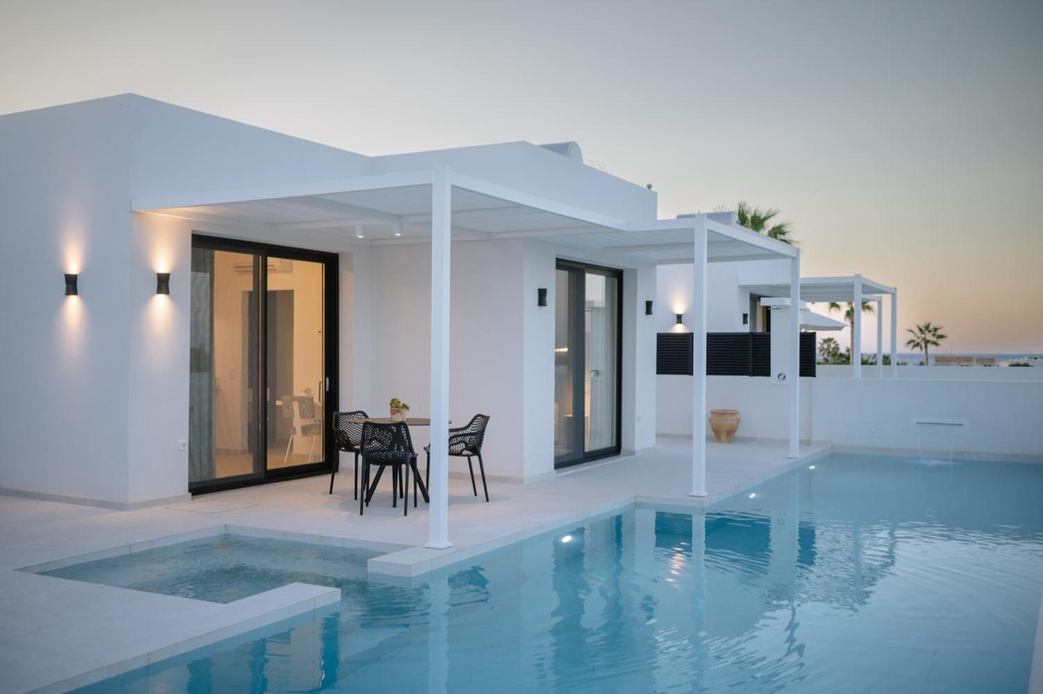 Sardines Luxury Suites Khersónisos Eksteriør bilde