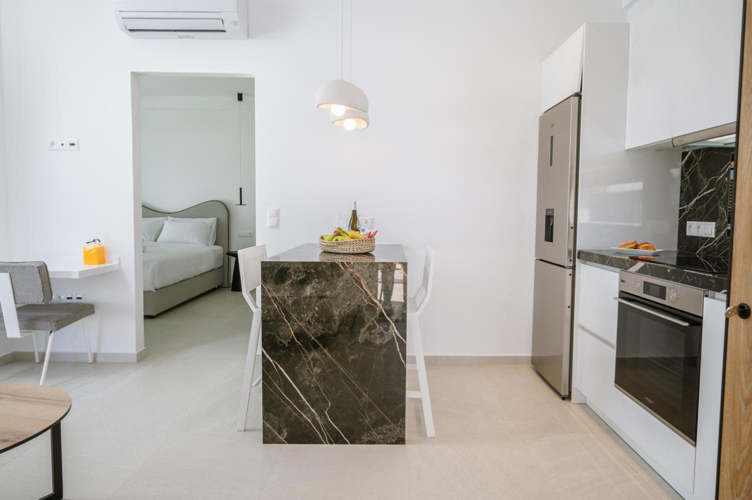 Sardines Luxury Suites Khersónisos Eksteriør bilde