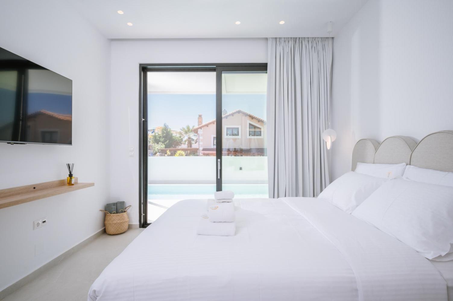 Sardines Luxury Suites Khersónisos Eksteriør bilde