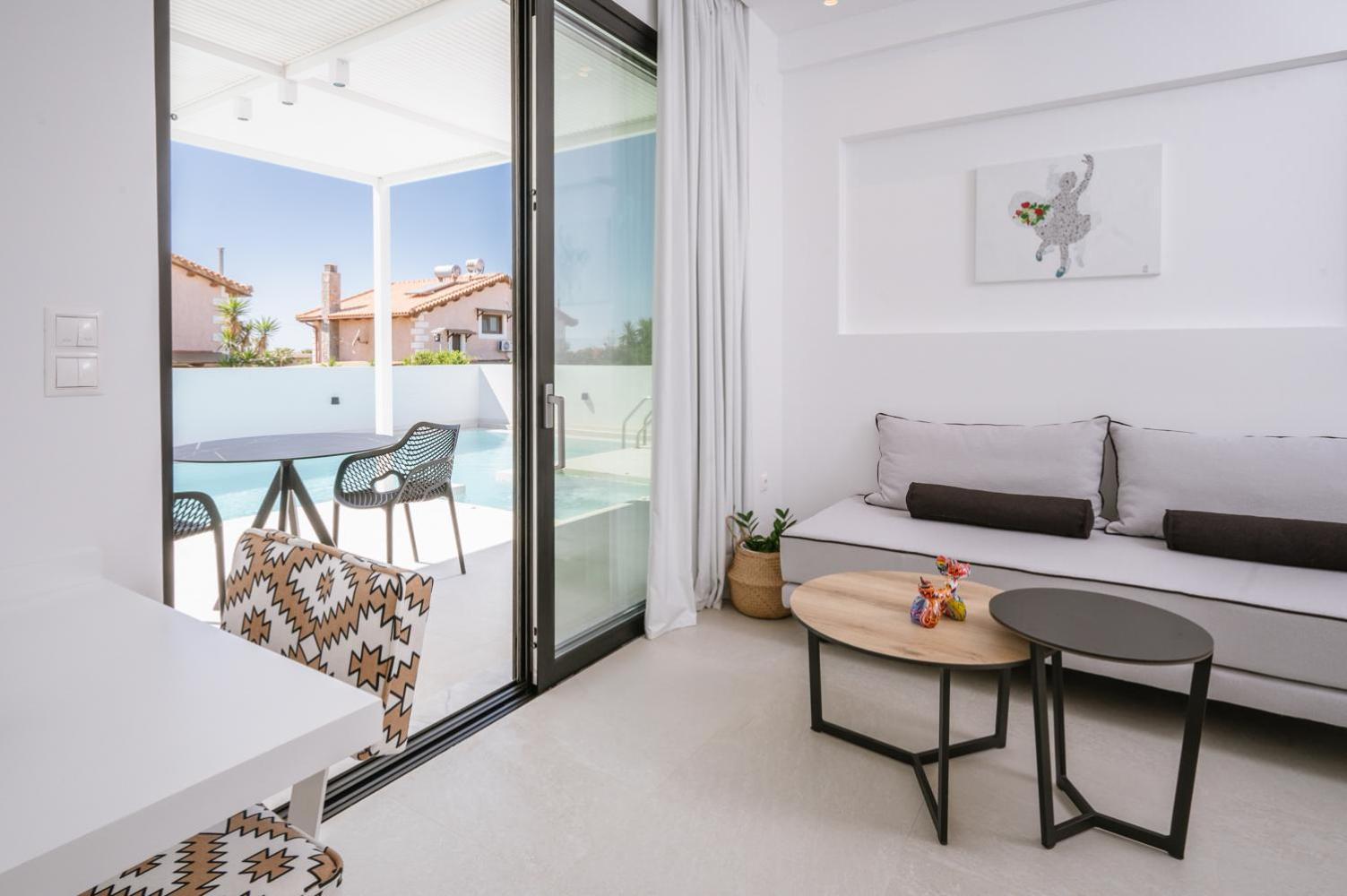 Sardines Luxury Suites Khersónisos Eksteriør bilde